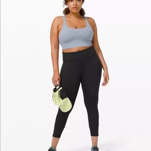 Lululemon In Movement Tight 25" Everlux
